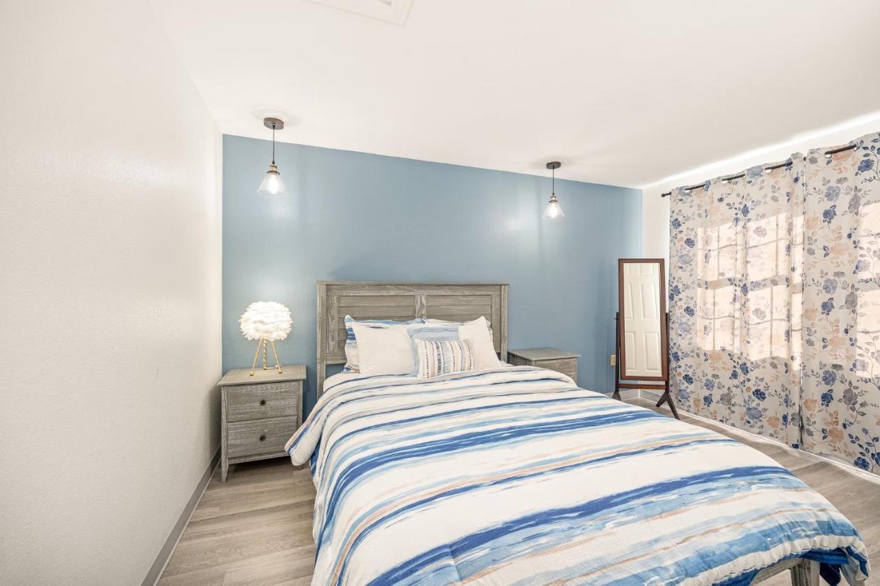 Founder'S Brook Motel And Suites Portsmouth Eksteriør billede